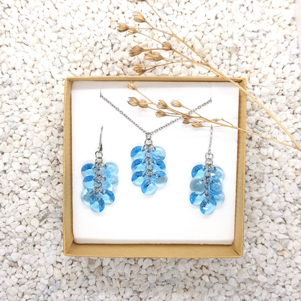 Rybízková souprava bleděmodrá