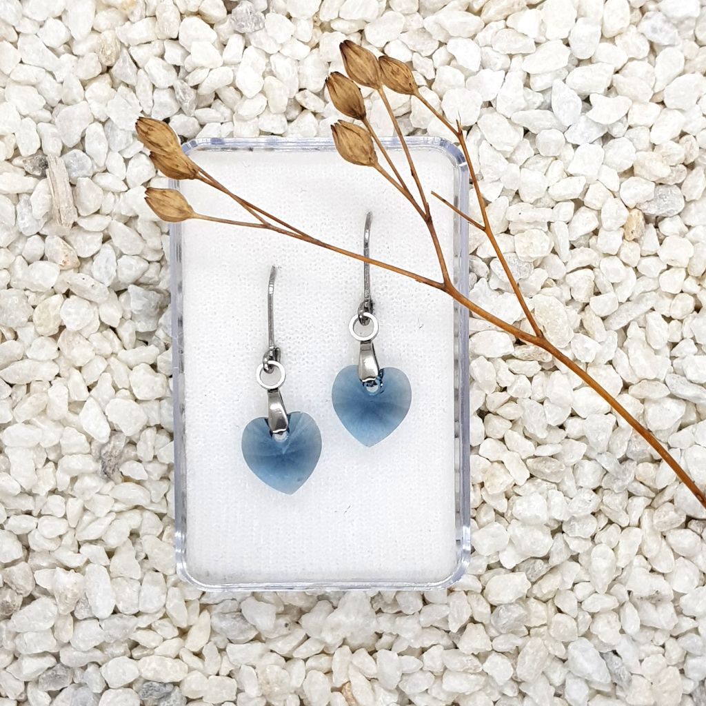 Srdíčkové náušnice denim-blue