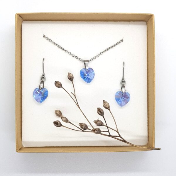 Srdíčková souprava světlemodrá