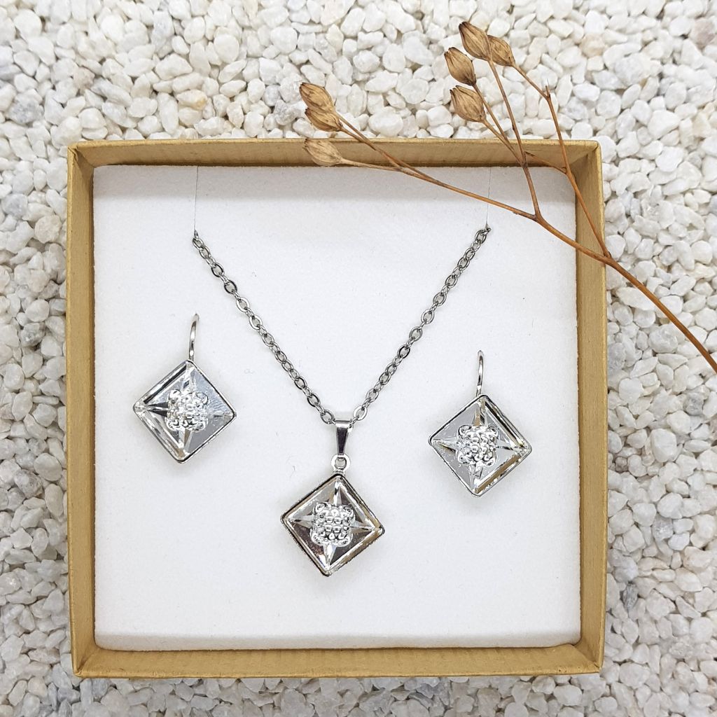 Hranatá souprava crystal