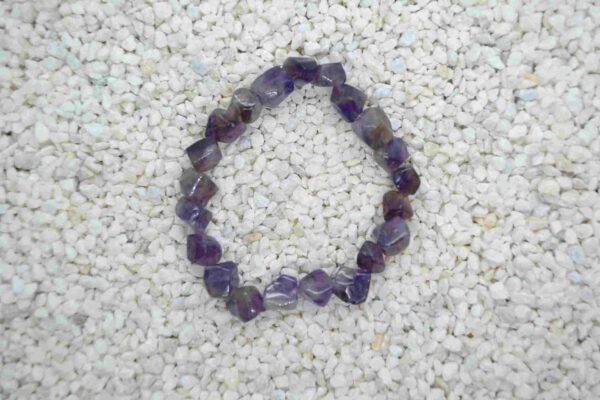 Náramek z ametystu