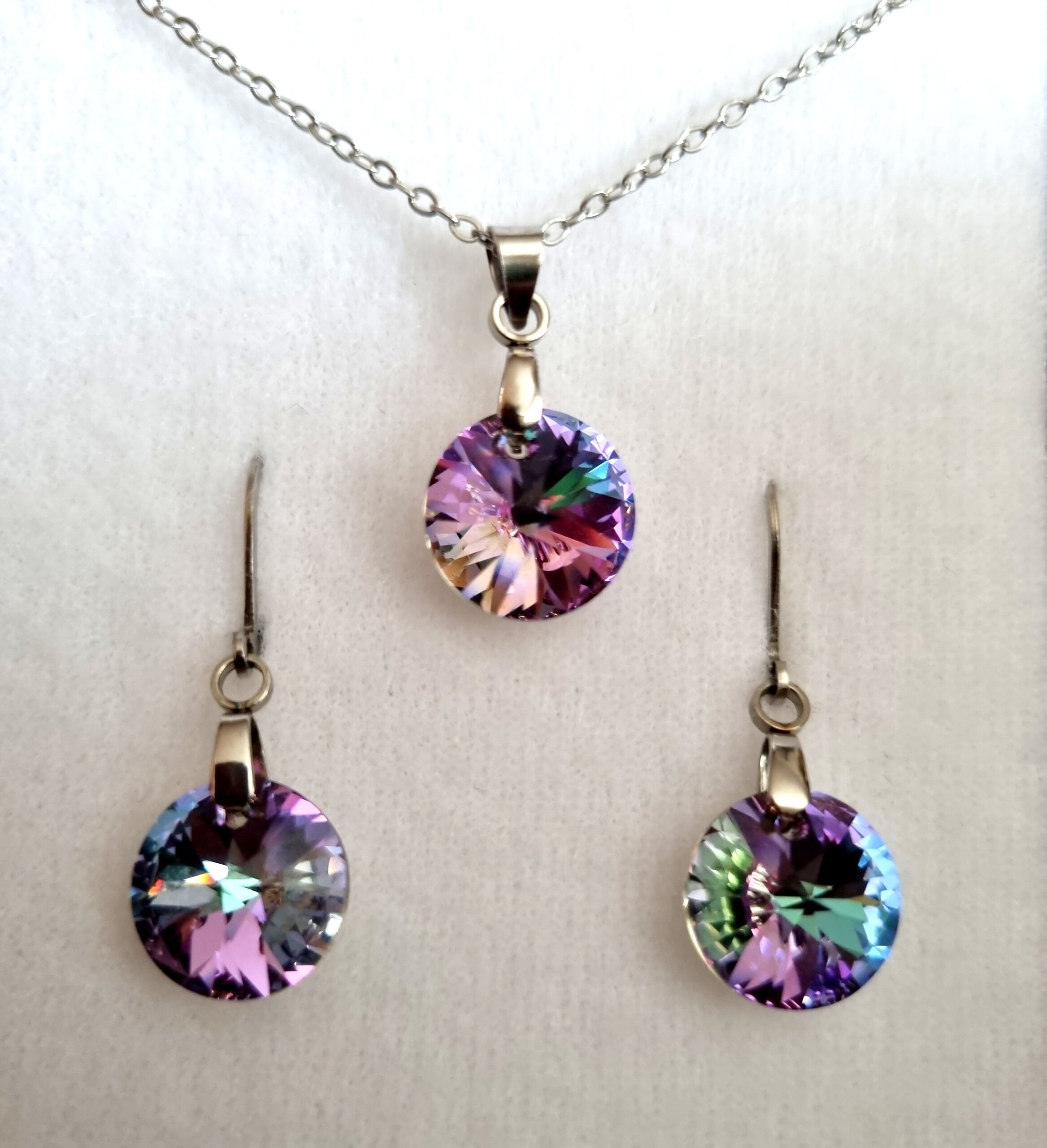 Kulatá souprava v odstínech ledového království